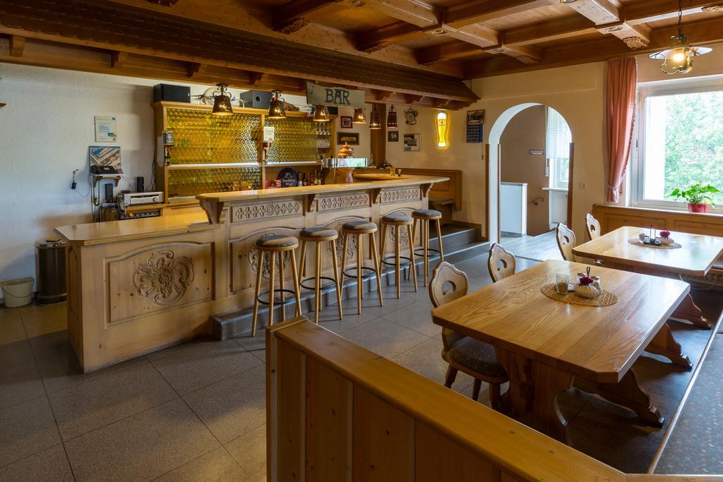 Hotel Restaurant Berghof Sohren エクステリア 写真